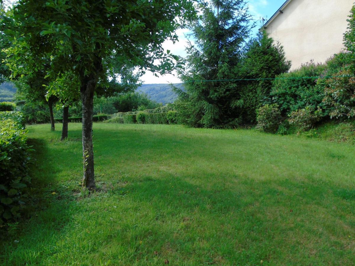 Maison L'Hirondelle Rustique A Tournavaux Bagian luar foto